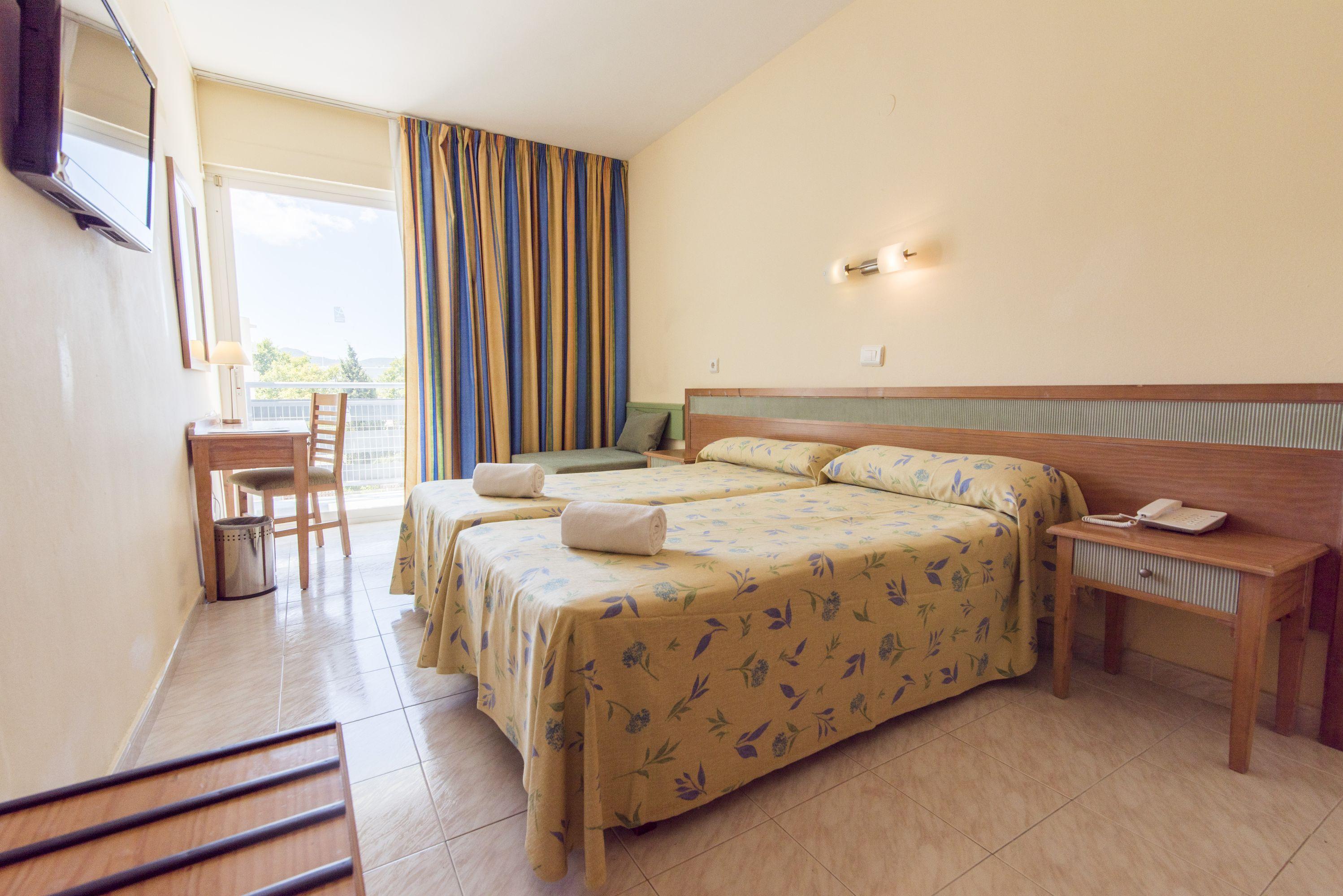 Azuline Hotel Pacific Sant Antoni de Portmany Extérieur photo