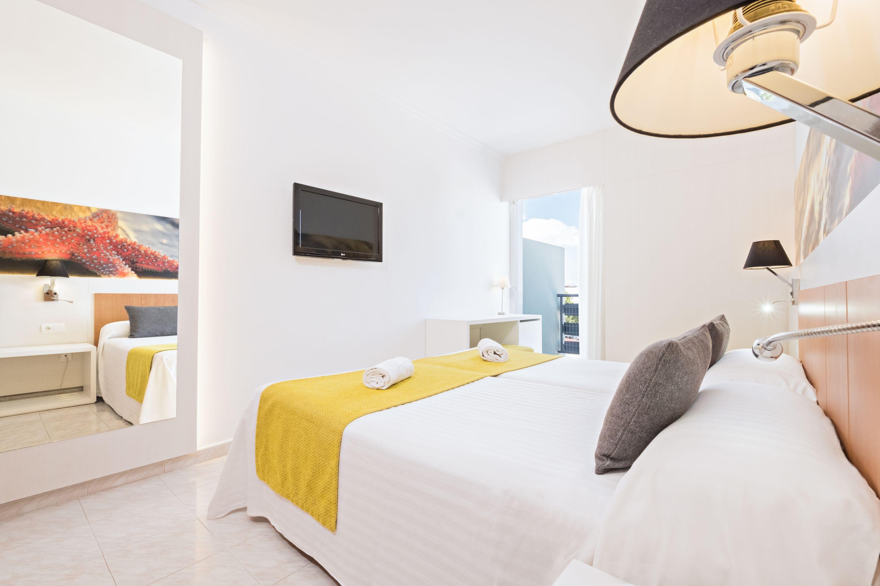 Azuline Hotel Pacific Sant Antoni de Portmany Extérieur photo